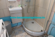 Elado-hasznalt-tarsashazi-lakas-muanyag-ablakos-szigetelt-hazban-Zalaegerszeg-Landorhegy.-10.-www.becsuletesingatlanos.hu_
