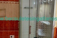 Elado-hasznalt-tarsashazi-lakas-Zalaegerszeg-kertvaros-Zala-megye.-www.becsuletesingatlanos.hu-Furdoszoba-zuhanyzoval-1