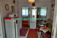 Elado-teglaepitesu-kadar-kocka-satortetos-csaladi-haz-kuttal-garazzsal-Zalaegerszeg-Zala-megye.-ketszoba-www.becsuletesingatlanos.hu_